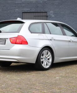 Autoservice Bas Stalpers BMW 3-serie Touring - 325i High Executive LCI volledig onderhouden